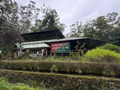 Forest dormitory at Panthanthod surrounded by trees